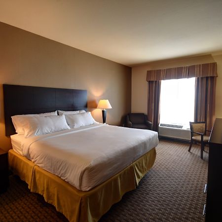 Holiday Inn Express & Suites Del Rio By Ihg Екстериор снимка