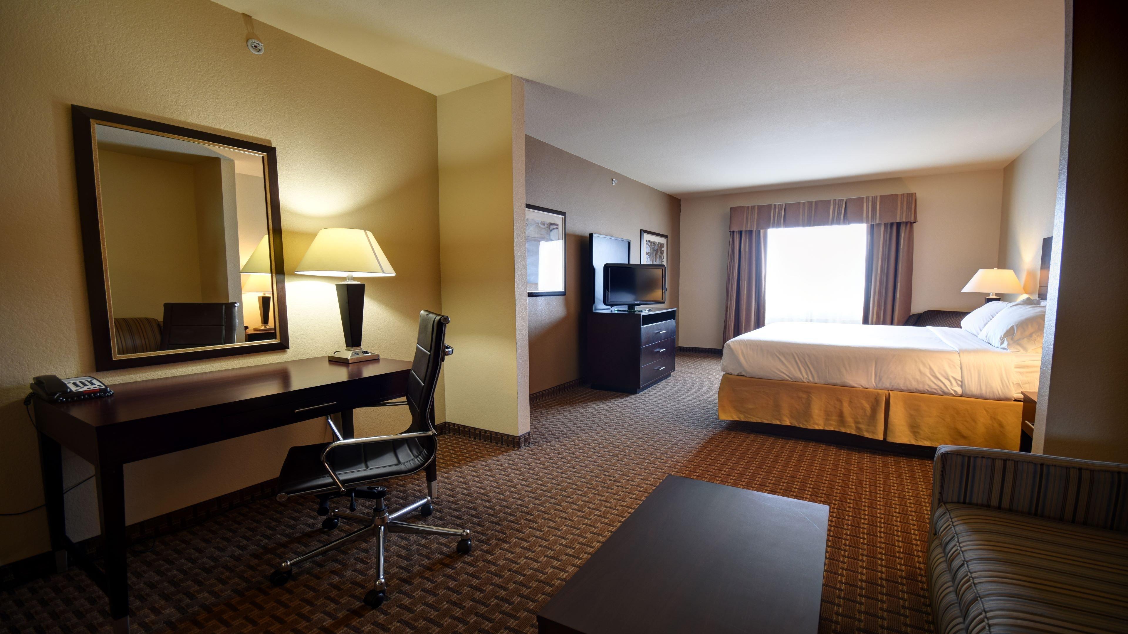 Holiday Inn Express & Suites Del Rio By Ihg Екстериор снимка