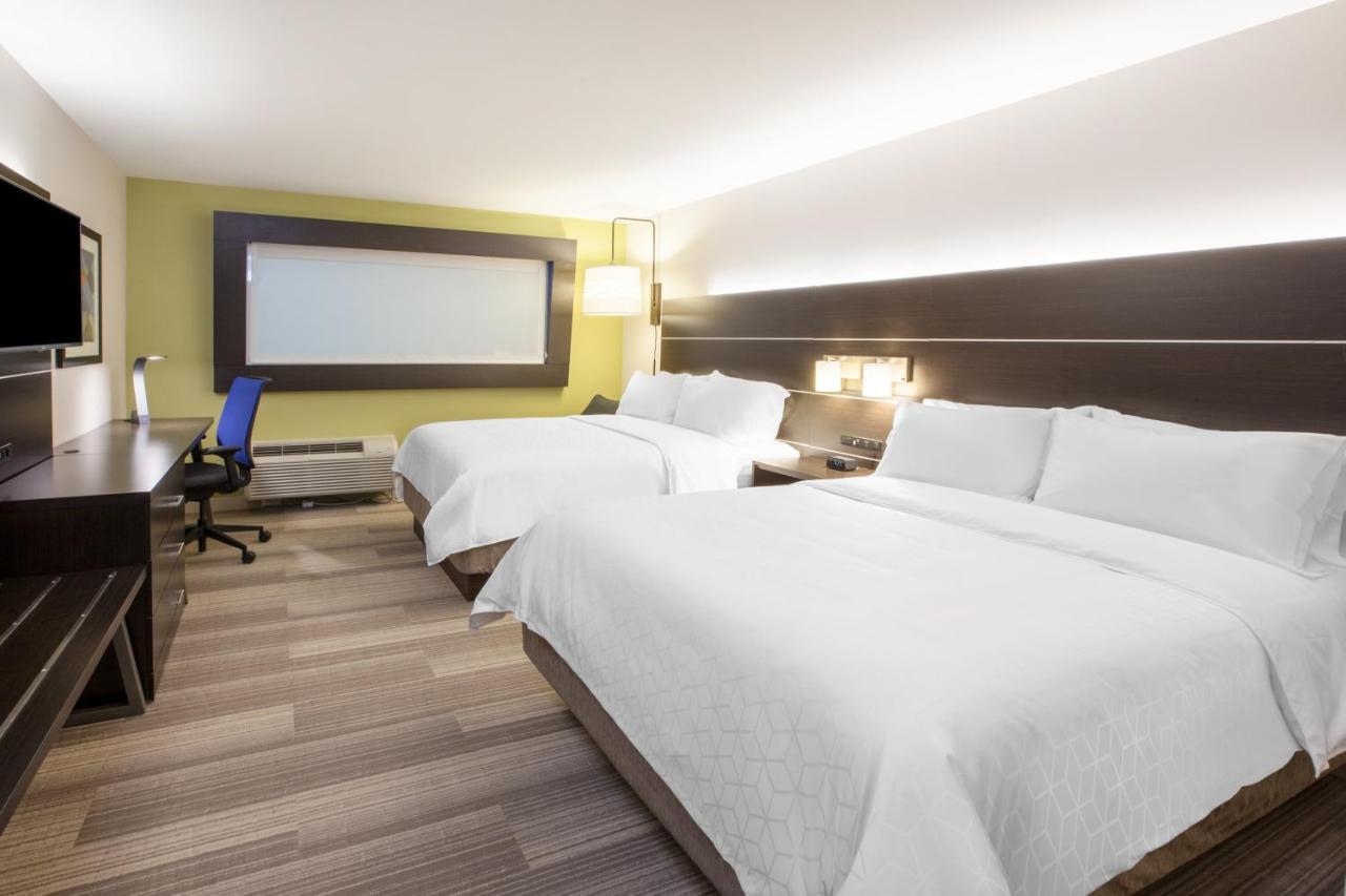 Holiday Inn Express & Suites Del Rio By Ihg Екстериор снимка