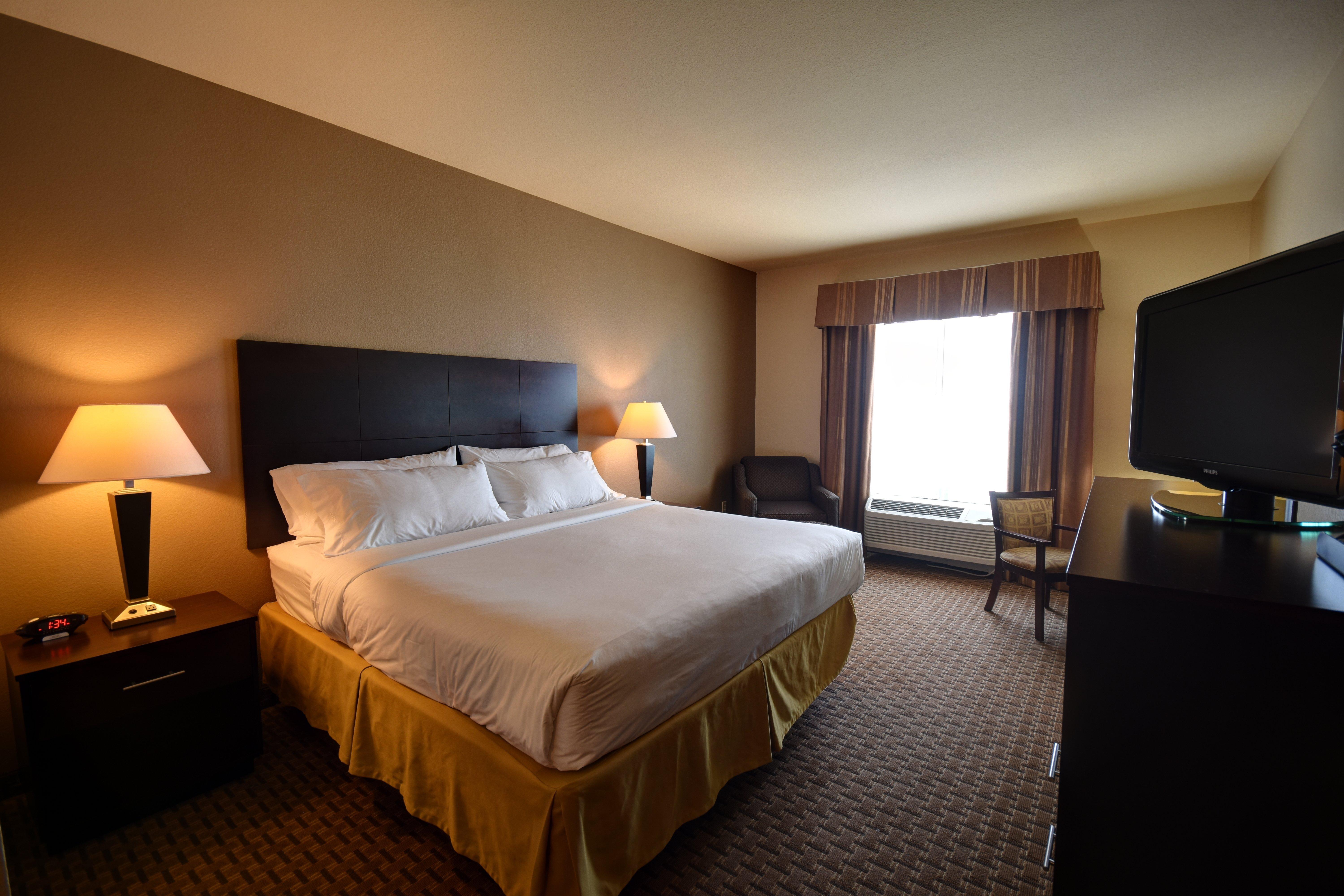 Holiday Inn Express & Suites Del Rio By Ihg Екстериор снимка