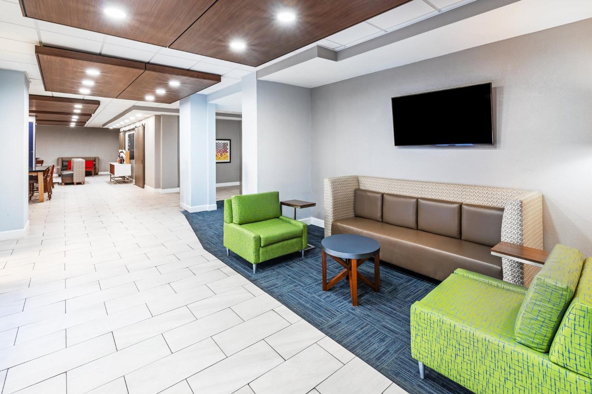 Holiday Inn Express & Suites Del Rio By Ihg Екстериор снимка