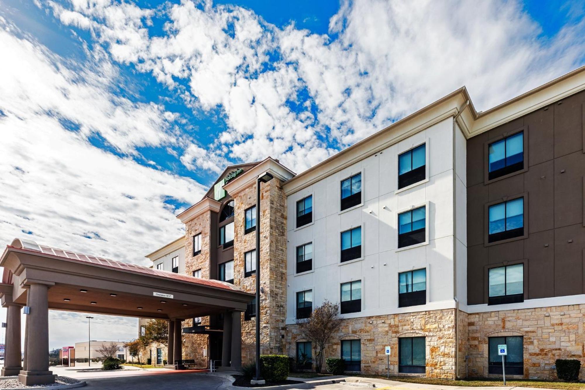 Holiday Inn Express & Suites Del Rio By Ihg Екстериор снимка